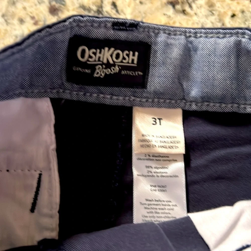 Oshkosh B’gosh Navy Blue 3 Pocket Boys Shorts Size 3T NWT